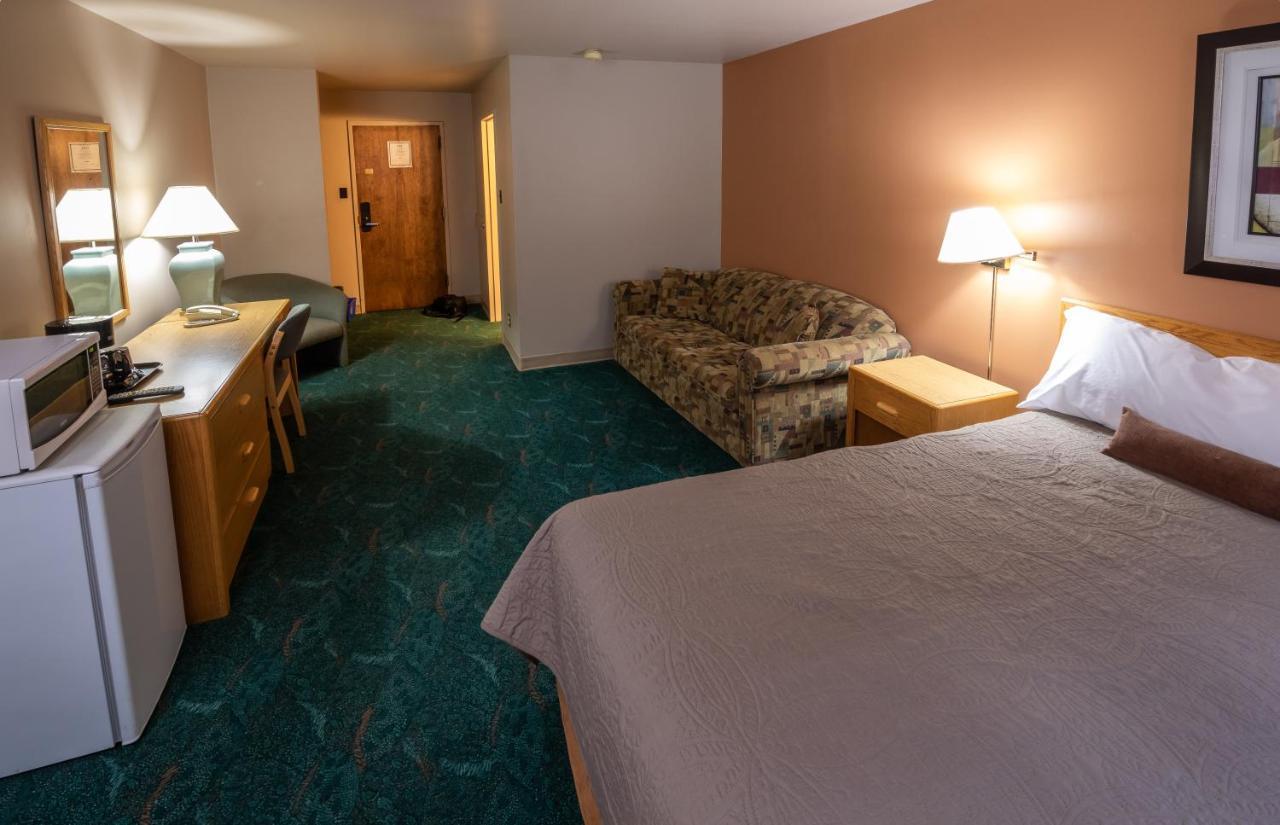 Keystone Motor Inn Брандон Экстерьер фото